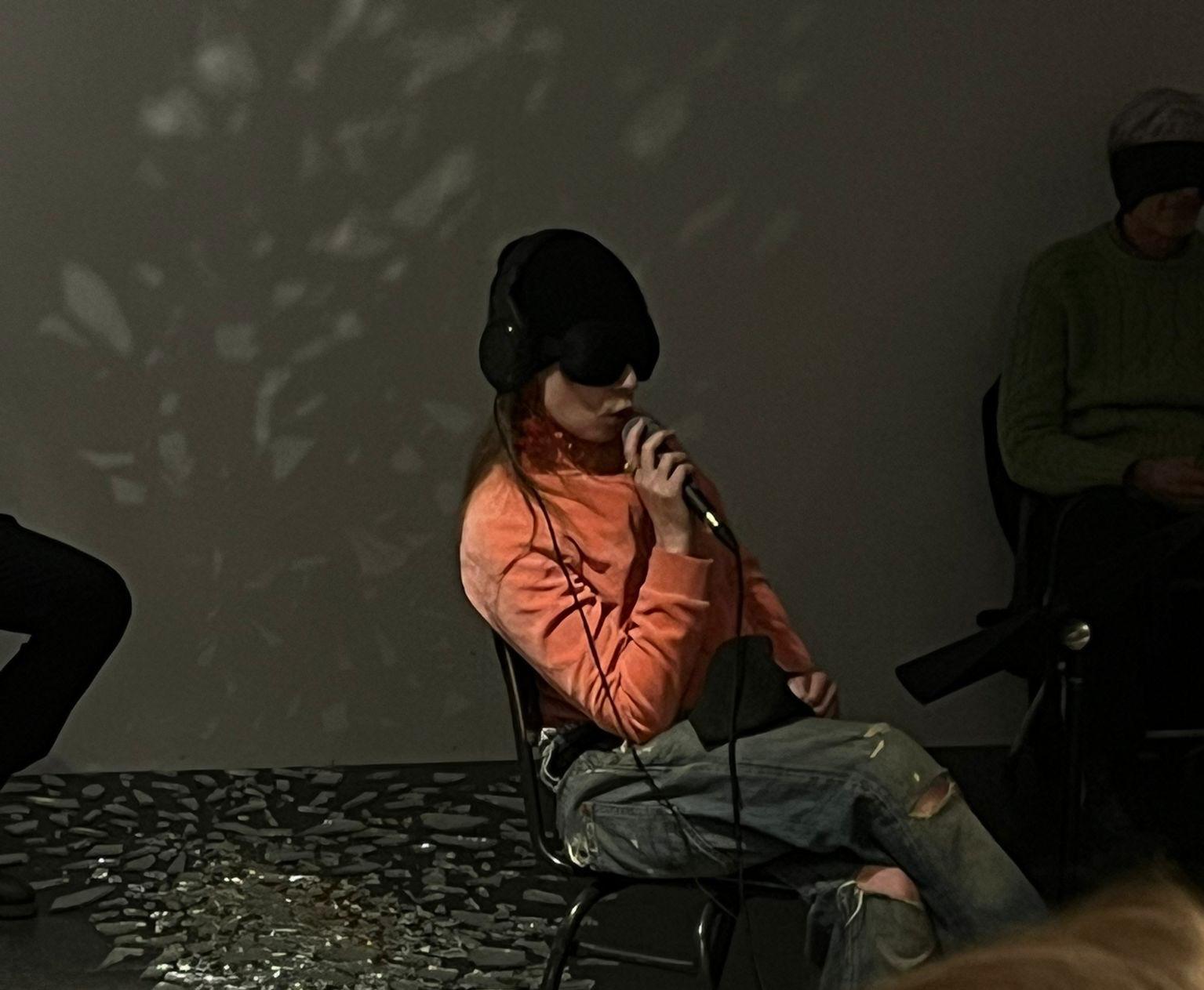 Performance.  In de naam. Hester Bonnie Bulthuis